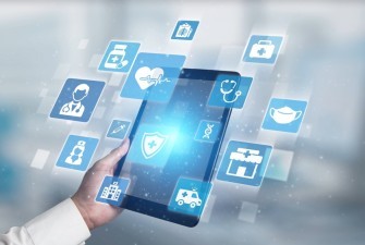 Shutterstock2711876201