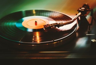 Record Player Medium