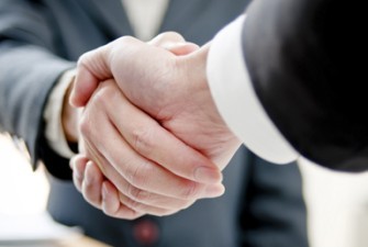 hand_shake_1_457x258_pxls.jpg
